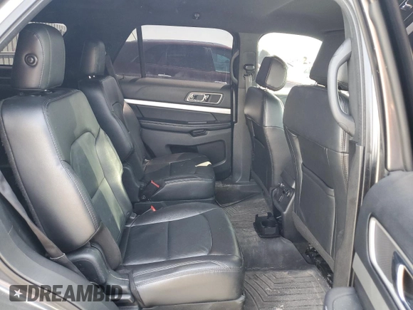 2017 Ford Explorer XLT z VIN 1FM5K8DH9HGC49507, wystawiony jako Copart lot #50566635 z przebiegiem 131 880 mil mil oraz Szkoda całkowita • Salvage title. Historia ofert i sprzedaży dostępna na DreamBid. Obrazek 11.
