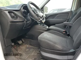 2019 Ram ProMaster City Cargo Tradesman z VIN ZFBHRFAB8K6M89620, wystawiony jako Copart lot #57608645 z przebiegiem 105 865 mil mil oraz Szkoda całkowita • Salvage title. Historia ofert i sprzedaży dostępna na DreamBid. Obrazek 7.