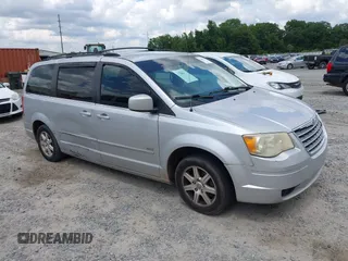 2008 Chrysler Town & Country Touring with VIN 2A8HR54P48R844498, listed as a IAAI auction lot 42504371 with 253,101 mi miles and . Bid and sale history available at DreamBid. Image 1.