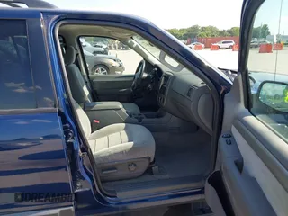 2004 Ford Explorer XLT с VIN 1FMZU73K14ZB11042, выставлен на аукционе IAAI как лот 42550543 с пробегом 210 525 миль миль и . История ставок и продаж доступна на DreamBid. Изображение 5.