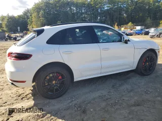 2016 Porsche Macan Turbo with VIN WP1AF2A50GLB94982, listed as a Copart auction lot 75319504 with 75,378 mi miles and Salvage title. Bid and sale history available at DreamBid. Image 3.