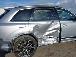 2021 Audi Q7 Premium Plus z VIN WA1LXAF74MD036771, wystawiony jako IAAI lot #42125819 z przebiegiem 20 495 mil mil oraz . Historia ofert i sprzedaży dostępna na DreamBid. Obrazek 6.
