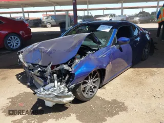 2017 Toyota 86 z VIN JF1ZNAA11H9706848, wystawiony jako IAAI lot #42097158 z przebiegiem 76 251 mil mil oraz . Historia ofert i sprzedaży dostępna na DreamBid. Obrazek 18.