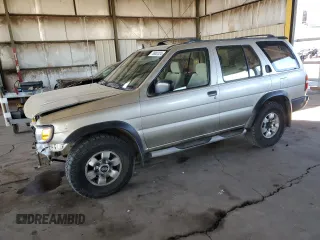 1996 Nissan Pathfinder XE z VIN JN8AR05Y2TW038604, wystawiony jako Copart lot #78902024 z przebiegiem 146 358 mil mil oraz Szkoda całkowita • Salvage title. Historia ofert i sprzedaży dostępna na DreamBid. Obrazek 1.