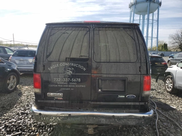 2013 Ford Econoline Passenger XL z VIN 1FBSS3BLXDDB07751, wystawiony jako Copart lot #54320155 z przebiegiem 177 443 mil mil oraz Szkoda całkowita • Salvage title. Historia ofert i sprzedaży dostępna na DreamBid. Obrazek 6.