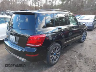 2015 Mercedes-Benz GLK with VIN WDCGG8JB2FG424783, listed as a IAAI auction lot 41752844 with 110,075 mi miles. Bid and sale history available at carsss.com. Image 4.