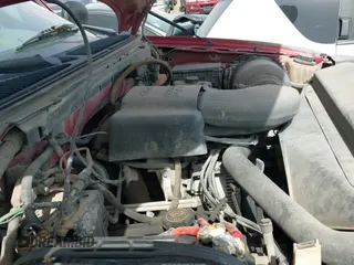 1999 Ford F-250 z VIN 1FTPX28W1XNB86000, wystawiony jako IAAI lot #41658393 z przebiegiem Nie podano mil oraz . Historia ofert i sprzedaży dostępna na DreamBid. Obrazek 11.