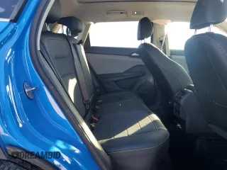 2022 Volkswagen Taos SE z VIN 3VVTX7B26NM062072, wystawiony jako Copart lot #84647194 z przebiegiem 38 250 mil mil oraz Szkoda całkowita • Salvage title. Historia ofert i sprzedaży dostępna na DreamBid. Obrazek 11.