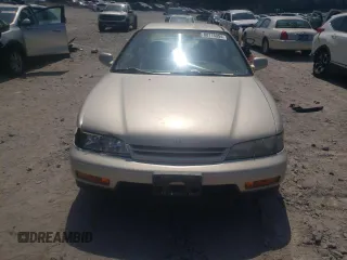 1994 Honda Accord LX with VIN 1HGCD7239RA002341, listed as a Copart auction lot 68715994 with 79,674 mi miles and Salvage Title. Bid and sale history available at carsss.com. Image 5.
