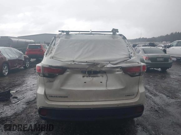 2015 Toyota Highlander Limited z VIN 5TDYKRFH0FS060168, wystawiony jako IAAI lot #41547029 z przebiegiem 196 906 mil mil oraz . Historia ofert i sprzedaży dostępna na DreamBid. Obrazek 16.