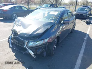 2015 Honda Civic Sedan Si with VIN 2HGFB6E50FH703745, listed as a IAAI auction lot 41910964 with 121,107 mi miles. Bid and sale history available at carsss.com. Image 17.