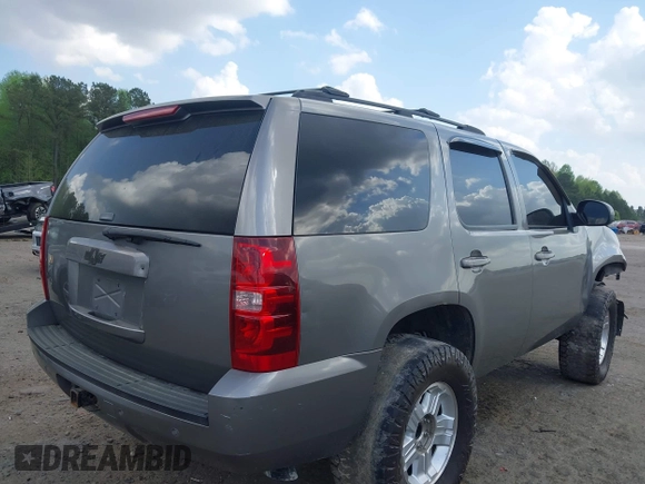 2007 Chevrolet Tahoe LTZ with VIN 1GNFK13037J115628, listed as a IAAI auction lot 41962150 with Not provided miles and . Bid and sale history available at DreamBid. Image 4.