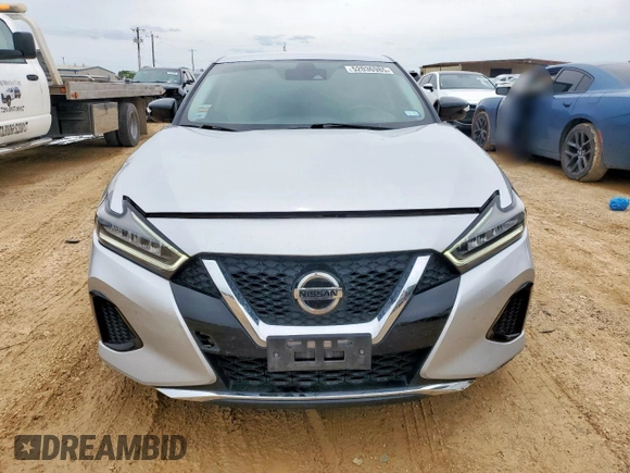 2022 Nissan Maxima SV with VIN 1N4AA6CV9NC502609, listed as a Copart auction lot 52036985 with 81,045 mi miles and Clean title. Bid and sale history available at DreamBid. Image 5.