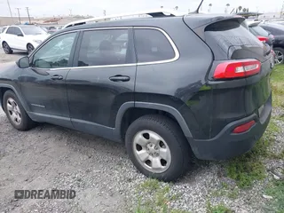 2015 Jeep Cherokee Latitude with VIN 1C4PJLCB9FW627909, listed as a IAAI auction lot 42034667 with 131,739 mi miles and . Bid and sale history available at carsss.com. Image 3.