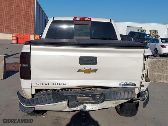 2015 Chevrolet Silverado 1500 High Country with VIN 3GCUKTEC9FG167929, listed as a IAAI auction lot 41668399 with 220,194 mi miles. Bid and sale history available at carsss.com. Image 16.
