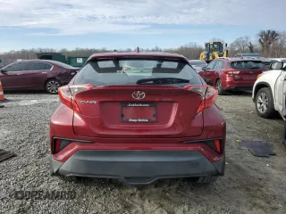 2018 Toyota C-HR XLE z VIN NMTKHMBX5JR055592, wystawiony jako Copart lot #47600295 z przebiegiem 78 579 mil mil oraz Tytuł czysty. Historia ofert i sprzedaży dostępna na DreamBid. Obrazek 6.
