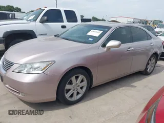 2008 Lexus ES 350 with VIN JTHBJ46G282184499, listed as a IAAI auction lot 42055001 with 248,722 mi miles. Bid and sale history available at carsss.com. Image 2.