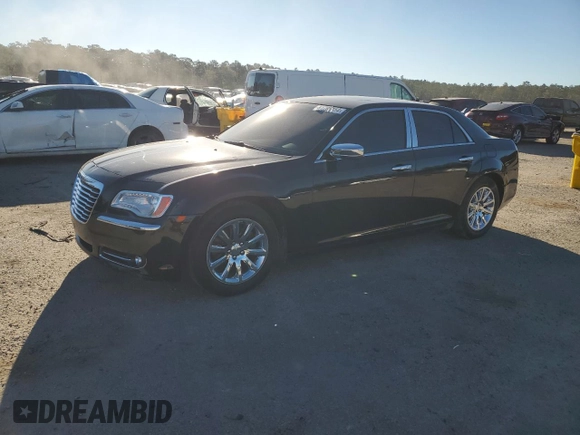 2014 Chrysler 300 with VIN 2C3CCAEGXEH323009, listed as a Copart auction lot 81795254 with 101,256 mi miles and Salvage Title. Bid and sale history available at carsss.com. Image 1.