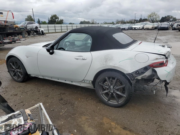 2016 Mazda MX-5 Miata Club z VIN JM1NDAC79G0107454, wystawiony jako Copart lot #47976975 z przebiegiem 47 362 mil mil oraz Szkoda całkowita • Salvage title. Historia ofert i sprzedaży dostępna na DreamBid. Obrazek 2.
