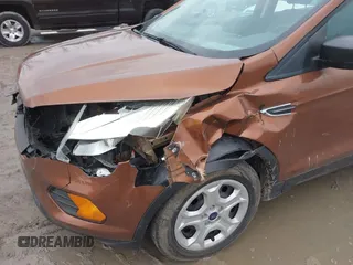 2017 Ford Escape S with VIN 1FMCU0F78HUB51156, listed as a IAAI auction lot 41845673 with 178,982 mi miles. Bid and sale history available at carsss.com. Image 6.
