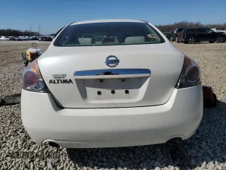 2009 Nissan Altima 2.5 with VIN 1N4AL21E89N493983, listed as a Copart auction lot 46102955 with 318,135 mi miles and Salvage Title. Bid and sale history available at carsss.com. Image 6.