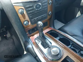 2014 Infiniti QX80 z VIN JN8AZ2NE2E9064865, wystawiony jako IAAI lot #42257893 z przebiegiem 240 620 mil mil oraz . Historia ofert i sprzedaży dostępna na DreamBid. Obrazek 11.