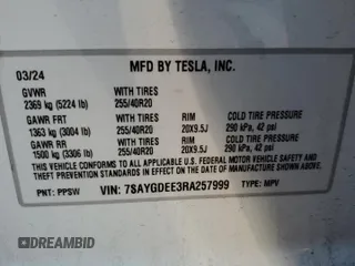 2024 Tesla Model Y Long Range with VIN 7SAYGDEE3RA257999, listed as a Copart auction lot 41838105 with 17,013 mi miles and Salvage Title. Bid and sale history available at DreamBid. Image 14.