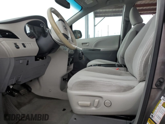 2014 Toyota Sienna LE AAS with VIN 5TDKK3DC0ES522477, listed as a Copart auction lot 49006355 with 136,980 mi miles and Salvage Title. Bid and sale history available at carsss.com. Image 7.