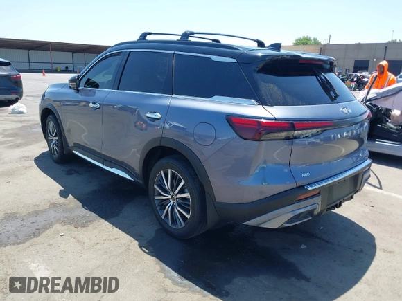 2024 Infiniti QX60 Autograph with VIN 5N1DL1HUXRC351382, listed as a IAAI auction lot 42414989 with 6,236 mi miles and . Bid and sale history available at DreamBid. Image 3.