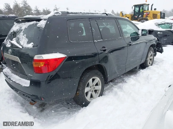 2010 Toyota Highlander SE with VIN 5TDJK3EH6AS034991, listed as a IAAI auction lot 41543591 with 270,807 mi miles. Bid and sale history available at carsss.com. Image 4.