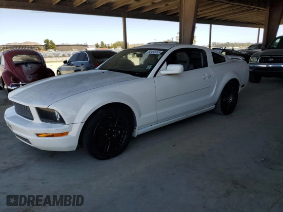 2006 Ford Mustang Standard with VIN 1ZVFT80N565196196, listed as a Copart auction lot 62432655 with 179,502 mi miles and Clean title. Bid and sale history available at DreamBid. Image 1.