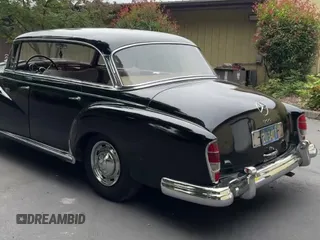 1959 Mercedes-Benz 300 с VIN 8500470, выставлен на аукционе Copart как лот 62890515 с пробегом 19 373 миль миль и Чистый • Clean title. История ставок и продаж доступна на DreamBid. Изображение 11.