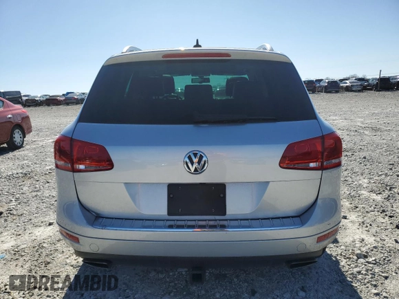 2011 Volkswagen Touareg Sport with VIN WVGFF9BPXBD000778, listed as a Copart auction lot 48529305 with 84,013 mi miles and Non Repairable. Bid and sale history available at DreamBid. Image 6.