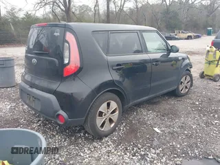 2016 Kia Soul with VIN KNDJN2A25G7345009, listed as a IAAI auction lot 41805886 with 130,000 mi miles and . Bid and sale history available at DreamBid. Image 4.