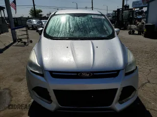 2016 Ford Escape SE с VIN 1FMCU9G93GUC45304, выставлен на аукционе Copart как лот 55142225 с пробегом 164 338 миль миль и Списание • Salvage title. История ставок и продаж доступна на DreamBid. Изображение 5.