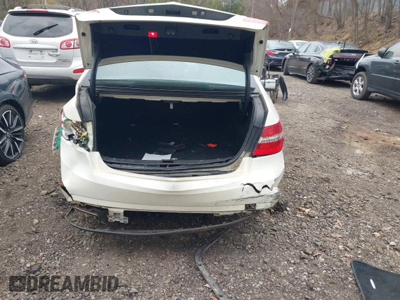 2011 Mercedes-Benz E 350 Luxury with VIN WDDHF8HB8BA360948, listed as a IAAI auction lot 42028048 with 131,659 mi miles and . Bid and sale history available at DreamBid. Image 16.