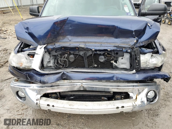 2013 Toyota Tundra with VIN 5TFDY5F18DX302012, listed as a Copart auction lot 43340675 with 33,685 mi miles and Salvage title. Bid and sale history available at DreamBid. Image 11.