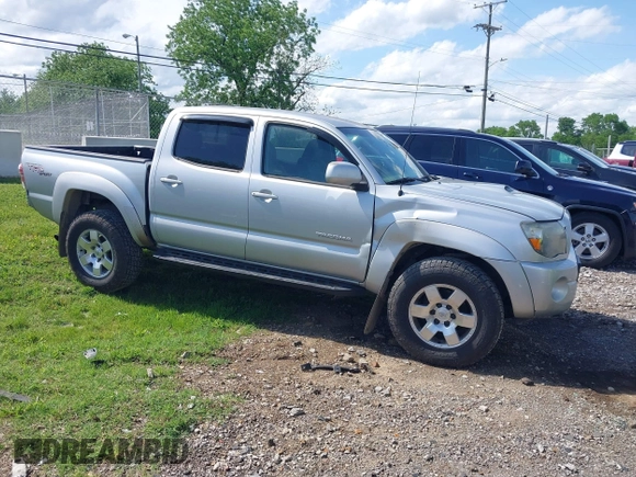 2009 Toyota Tacoma with VIN 3TMLU42N19M034332, listed as a IAAI auction lot 42157119 with 195,272 mi miles and . Bid and sale history available at DreamBid. Image 1.