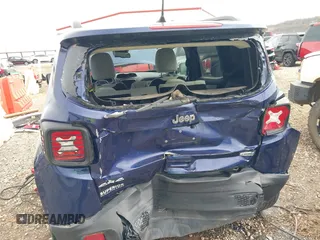2020 Jeep Renegade Latitude with VIN ZACNJBBB0LPL70356, listed as a IAAI auction lot 41101892 with 1 mi miles. Bid and sale history available at carsss.com. Image 6.