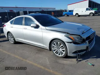 2015 Hyundai Genesis 5.0L with VIN KMHGN4JFXFU103417, listed as a IAAI auction lot 41631908 with 98,854 mi miles. Bid and sale history available at carsss.com. Image 1.