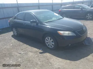 2007 Toyota Camry CE with VIN 4T1BE46K67U720783, listed as a IAAI auction lot 41896404 with 190,329 mi miles. Bid and sale history available at carsss.com. Image 1.