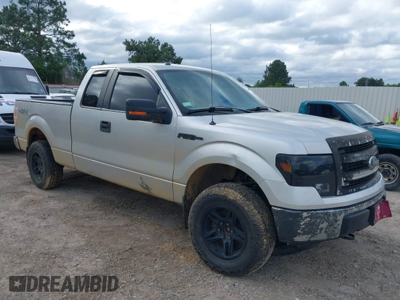 2013 Ford F-150 XL z VIN 1FTFX1EFXDFA24964, wystawiony jako IAAI lot #40585632 z przebiegiem Nie podano mil oraz . Historia ofert i sprzedaży dostępna na DreamBid. Obrazek 1.