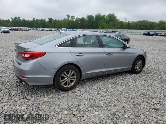 2017 Hyundai Sonata 2.4L z VIN 5NPE24AF3HH464683, wystawiony jako Copart lot #57812815 z przebiegiem 123 219 mil mil oraz Czysty tytuł • Clean title. Historia ofert i sprzedaży dostępna na DreamBid. Obrazek 3.