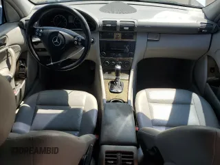 2007 Mercedes-Benz C 230 Sport with VIN WDBRF52H97A923151, listed as a Copart auction lot 63037255 with 196,893 mi miles and Salvage title. Bid and sale history available at DreamBid. Image 8.