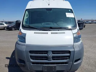 2018 Ram ProMaster Cargo z VIN 3C6URVHG3JE116329, wystawiony jako IAAI lot #42331735 z przebiegiem 161 377 mil mil oraz . Historia ofert i sprzedaży dostępna na DreamBid. Obrazek 12.