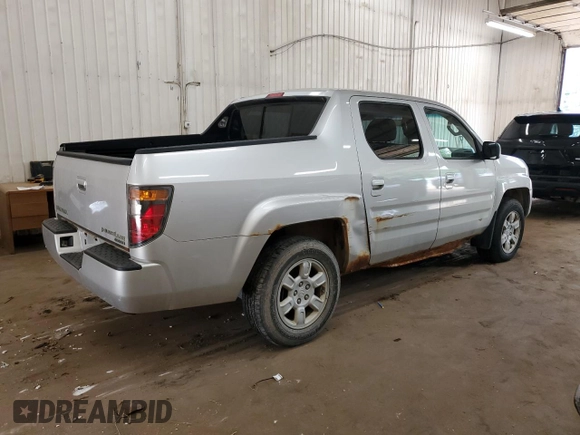 2006 Honda Ridgeline RTL with VIN 2HJYK16526H513871, listed as a Copart auction lot 61567884 with 267,601 mi miles and Clean Title. Bid and sale history available at carsss.com. Image 3.