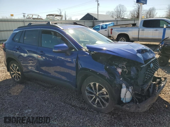 2022 Toyota Corolla Cross XLE with VIN 7MUDAABG3NV006450, listed as a Copart auction lot 53240735 with 19,976 mi miles and Salvage title. Bid and sale history available at DreamBid. Image 4.