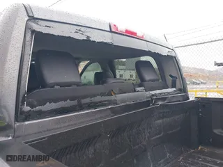 2018 Ram 2500 Laramie with VIN 3C6UR5FL6JG382481, listed as a IAAI auction lot 41517536 with 1 mi miles. Bid and sale history available at carsss.com. Image 20.