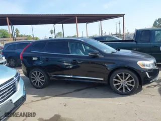 2016 Volvo XC60 T6 Drive-E with VIN YV449MDK7G2811221, listed as a IAAI auction lot 41914459 with 84,644 mi miles. Bid and sale history available at carsss.com. Image 13.