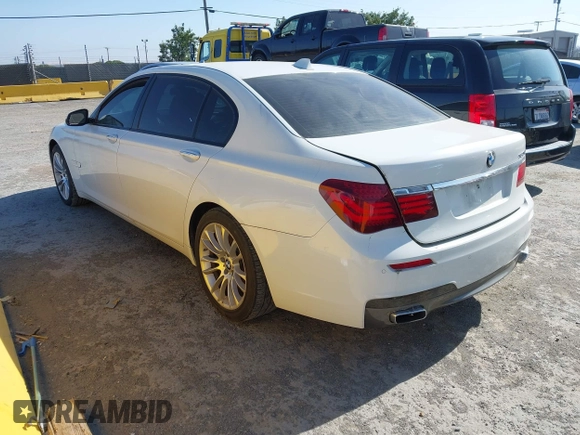 2014 BMW 7 Series ALPINA B7 with VIN WBAYE8C51ED135267, listed as a IAAI auction lot 42592569 with 138,110 mi miles and . Bid and sale history available at DreamBid. Image 3.